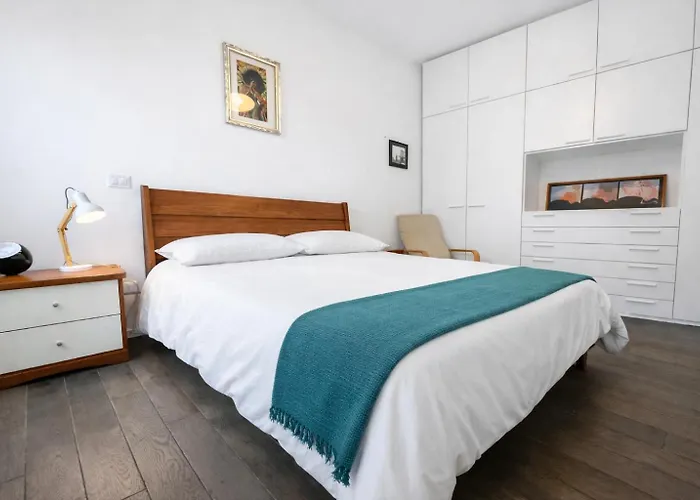 15 Min From The Vatican Wi-fi And Garden Апартаменты Рим